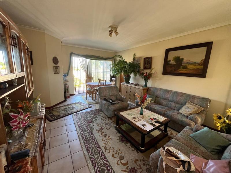 2 Bedroom Property for Sale in Brackenfell South Western Cape